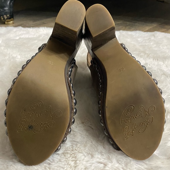 Great condition. Only wore a couple times. Naughty Monkey heels - Picture 5 of 7